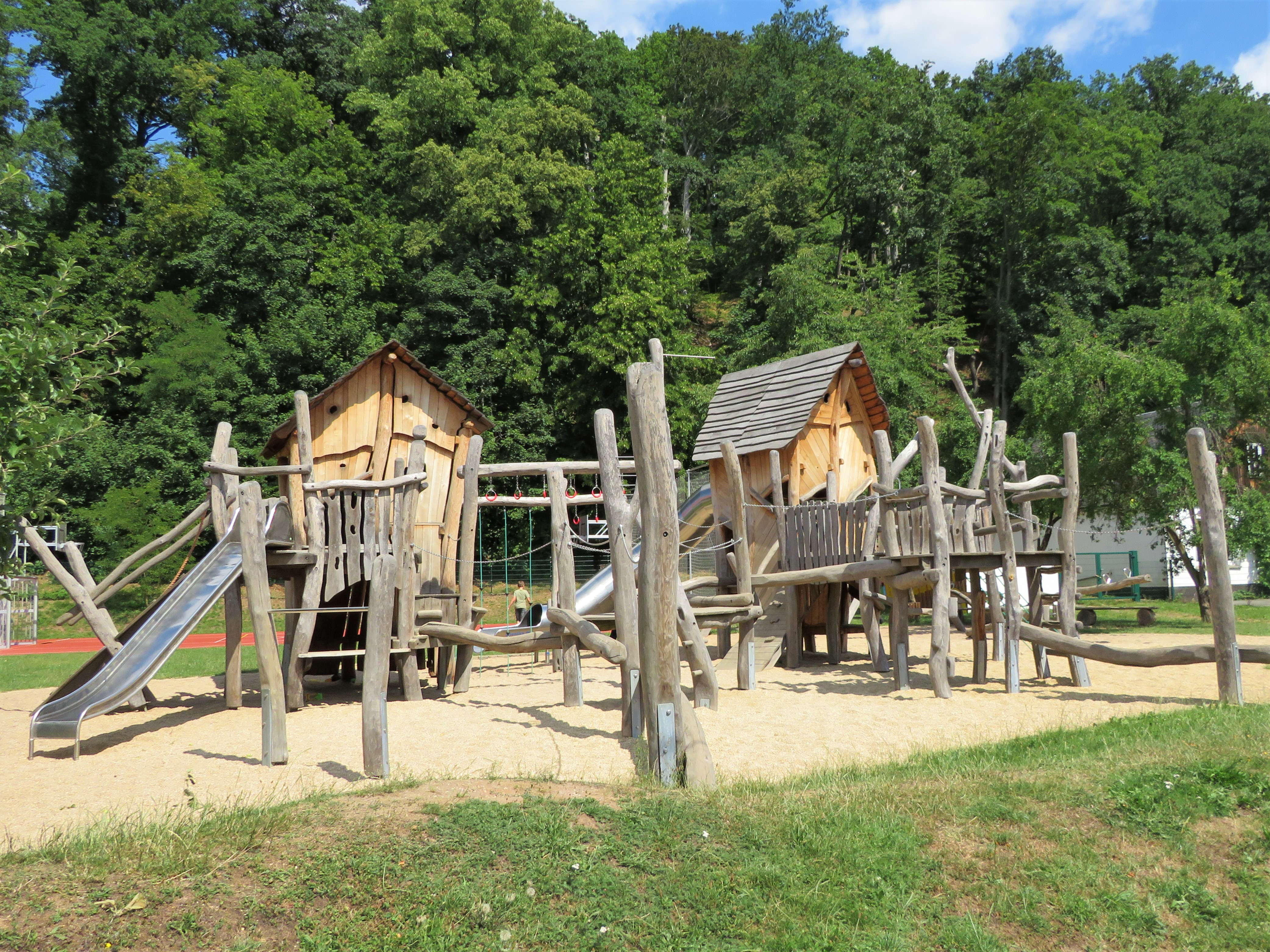 Spielplatz in Mülsen St. Niclas am Platz der Begegnung